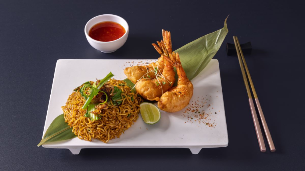 Why people in Dubai eat Asian foods with pride?